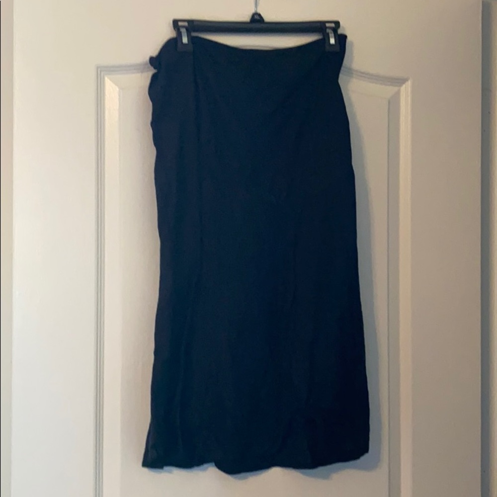 Black linen skirt
